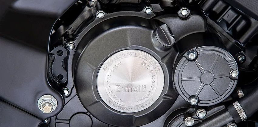 2019 Benelli 150S naked sports engine