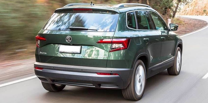 Skoda Karoq side rear