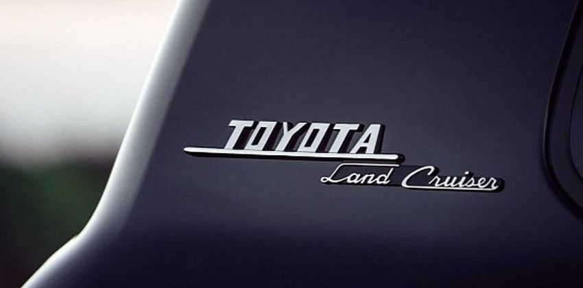 Toyota Land Cruiser badge