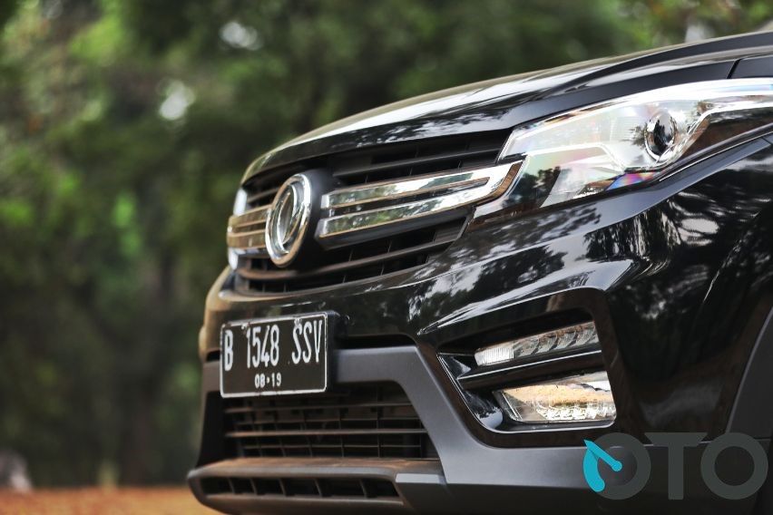 Paras wajah Glory 560