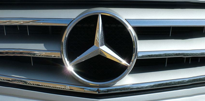 Mercedes Benz logo