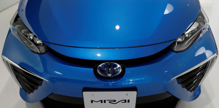Toyota Mirai exterior