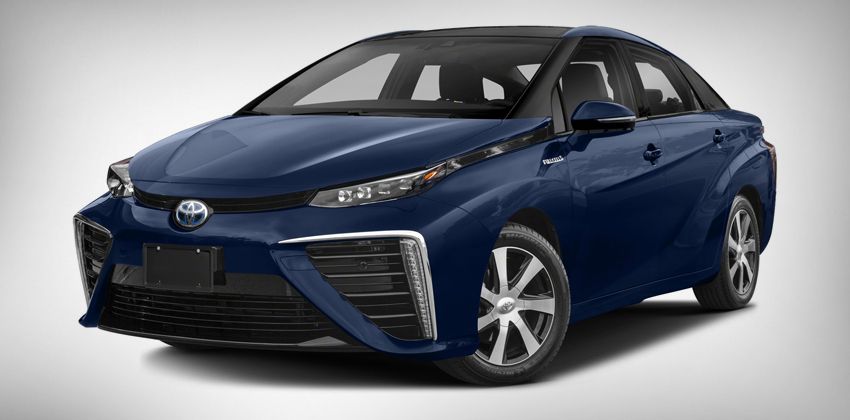 Toyota Mirai front