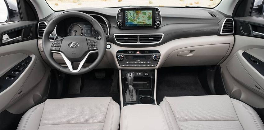 Hyundai Tucson cabin