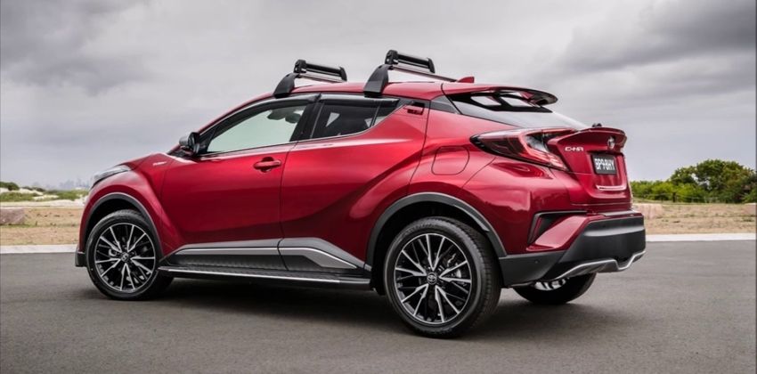 Toyota C-HR side rear