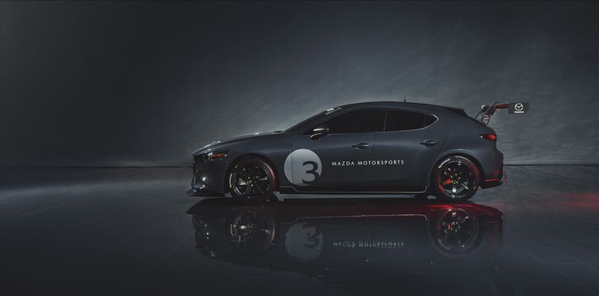 Mazda 3 TCR side