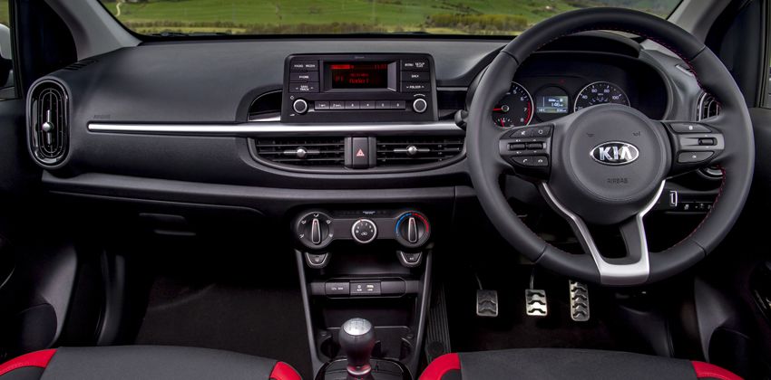Kia Cerato cabin