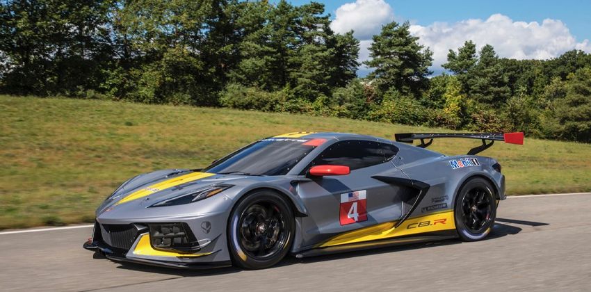Chevy Corvette C8.R side