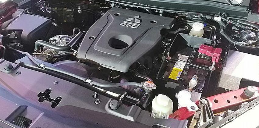 Mitsubishi Monetro sport engine