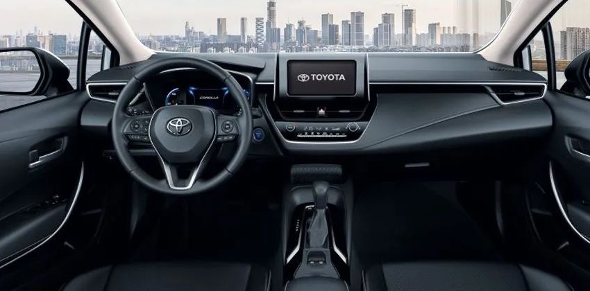 2019 Toyota Corolla Altis interior