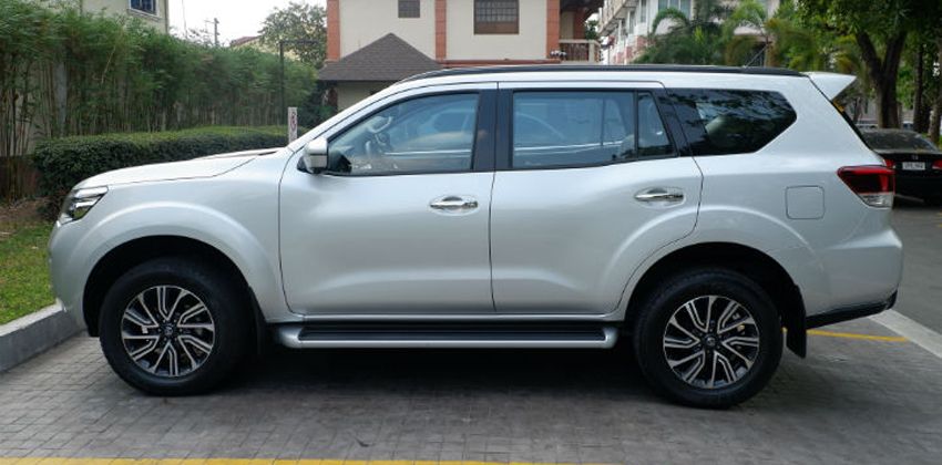 Nissan Terra Side