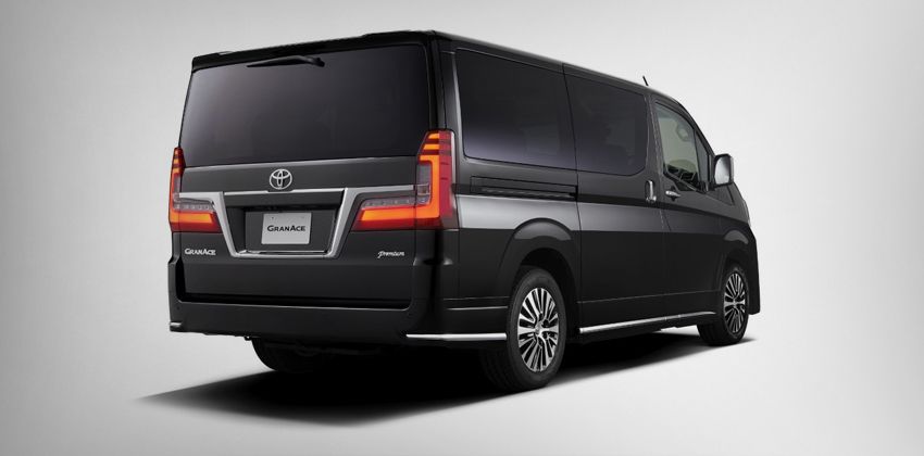 Toyota GranAce rear