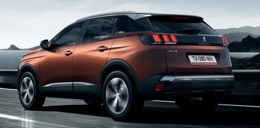 Peugeot 3008 side