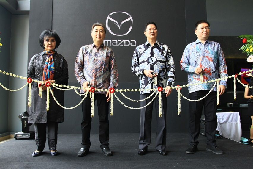 mazda bintaro