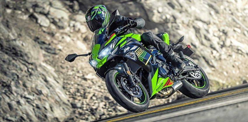 2020 Kawasaki Ninja 650 revealed, gets a full-colour TFT-LCD screen