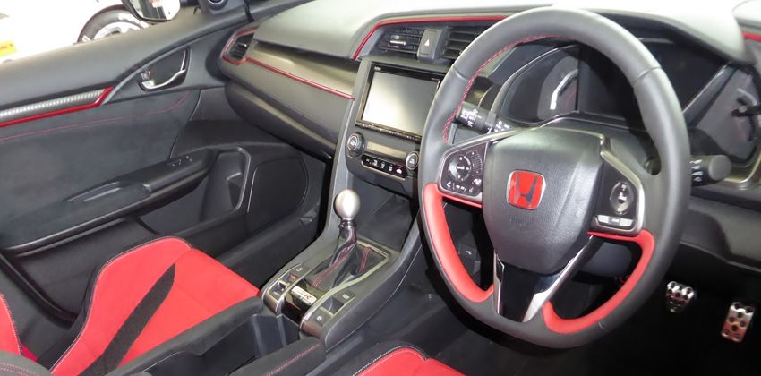 Honda Civic Type R  cabin