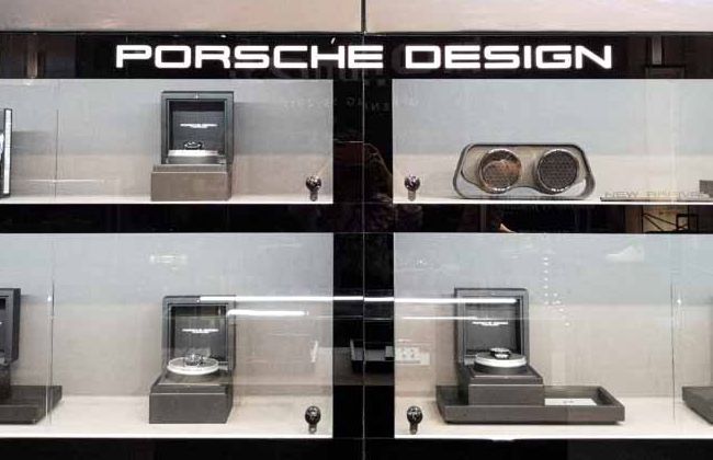 Porsche Design inaugurates new boutique at Solaire