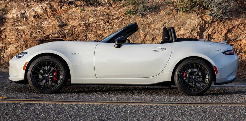 Mazda MX-5 SIDE
