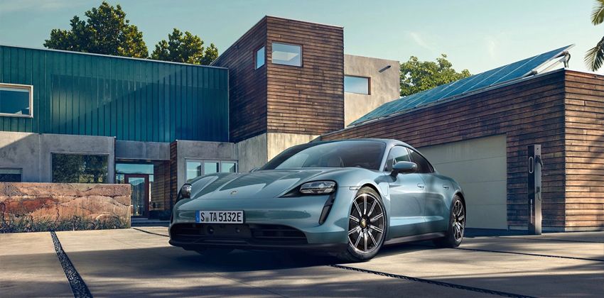 Porsche Taycan 4S exterior