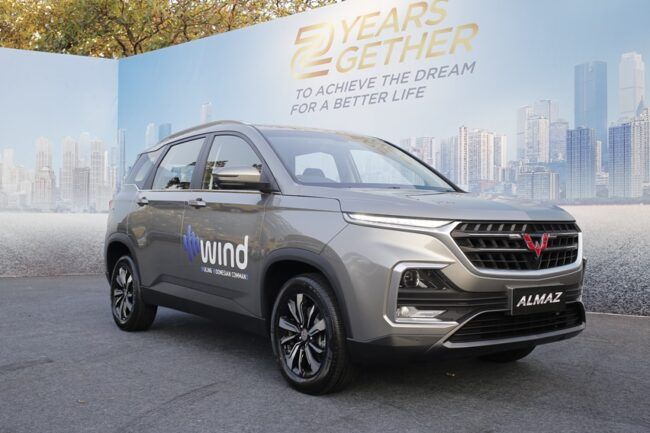 Wuling Almaz Raih Forwot Car of the Year 2019 Wuling Almaz Raih Forwot Car of the Year 2019