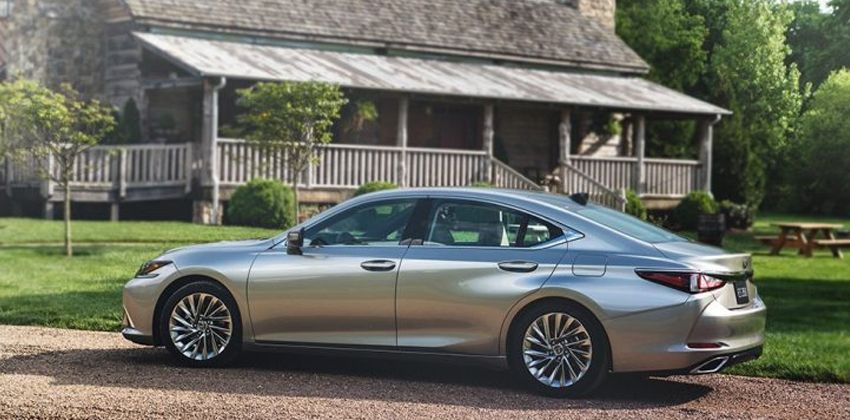 2019 Lexus ES SIDE
