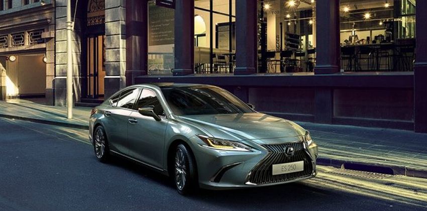 2019 Lexus ES EXTERIOR