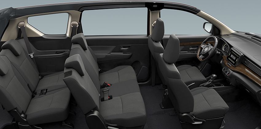 Suzuki Ertiga cabin