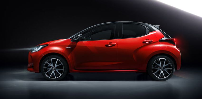 2020 Toyota Yaris side