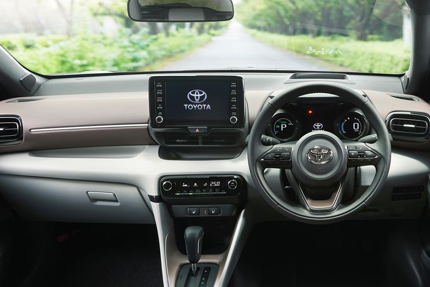 interior yaris baru