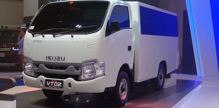 New Isuzu Travis EXTERIOR