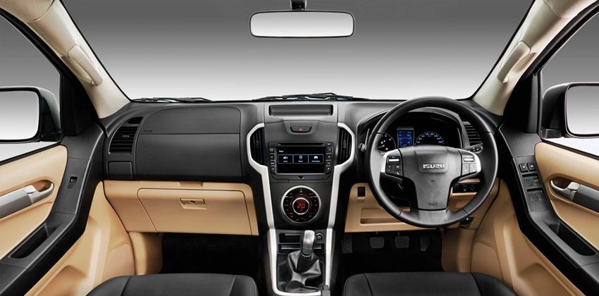 Isuzu D-Max cabin