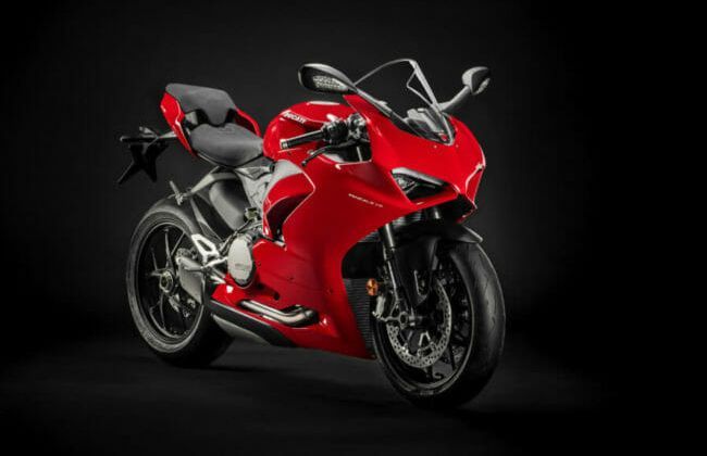 Ducati Panigale V2 revealed at DWP2020