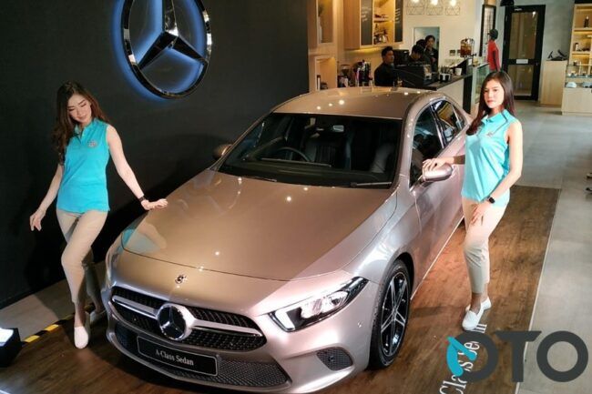 Mercedes-Benz Indonesia Luncurkan Sedan Termurah, Harganya Rp 799 Juta Mercedes-Benz Indonesia Luncurkan Sedan Termurah, Harganya Rp 799 Juta
