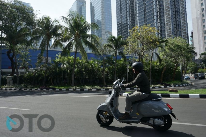 Vespa GTS 300 Super Tech