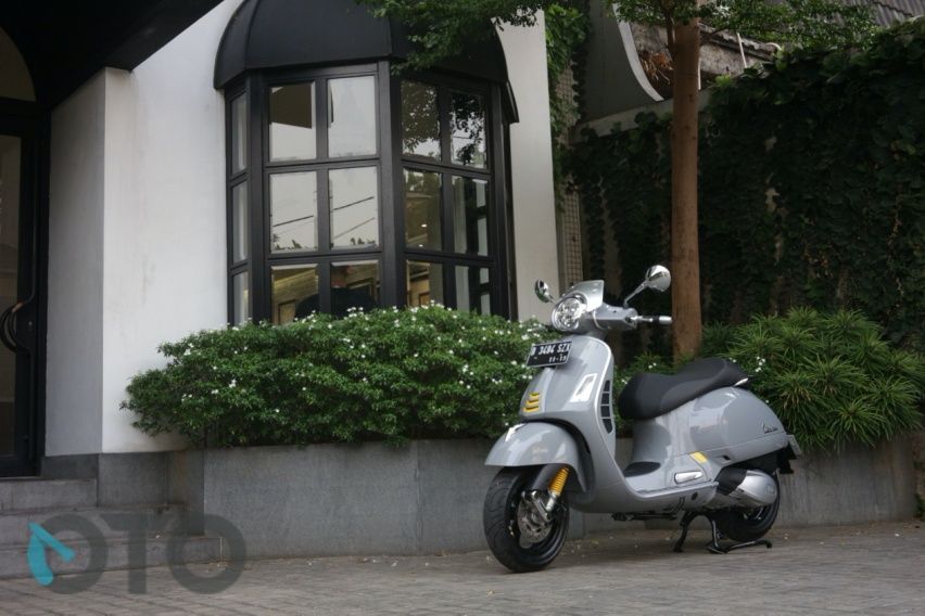 Vespa GTS 300 Super Tech