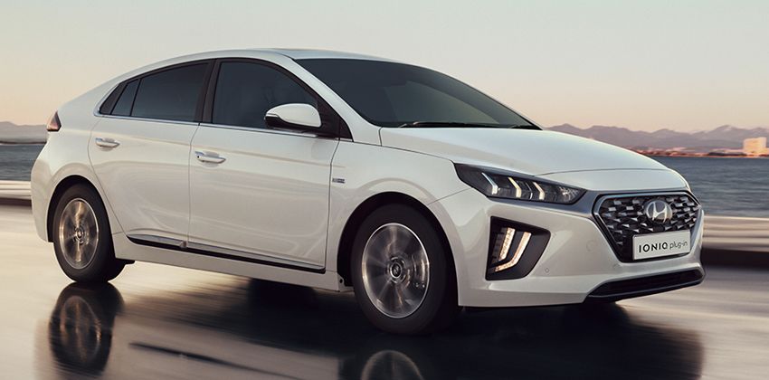 Hyundai Ioniq front
