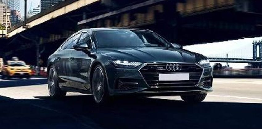 Audi A7 front