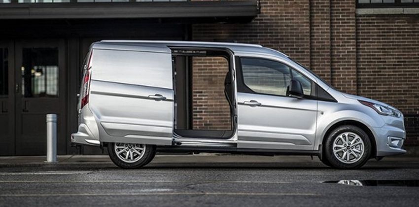 Ford Transit SIde