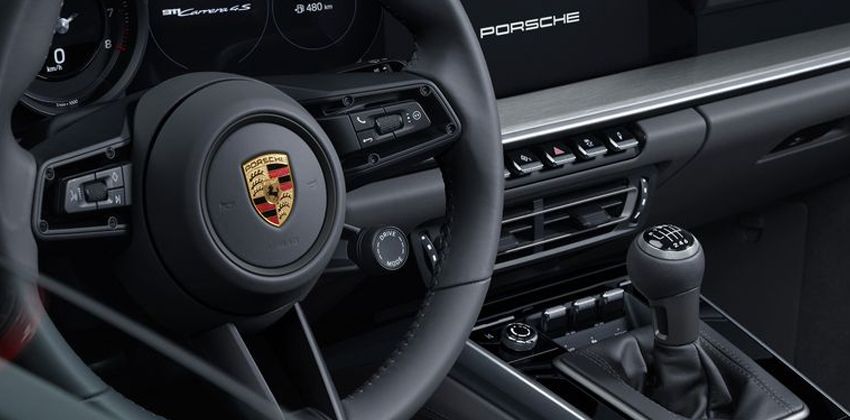 Porsche 911 Carrera S manual