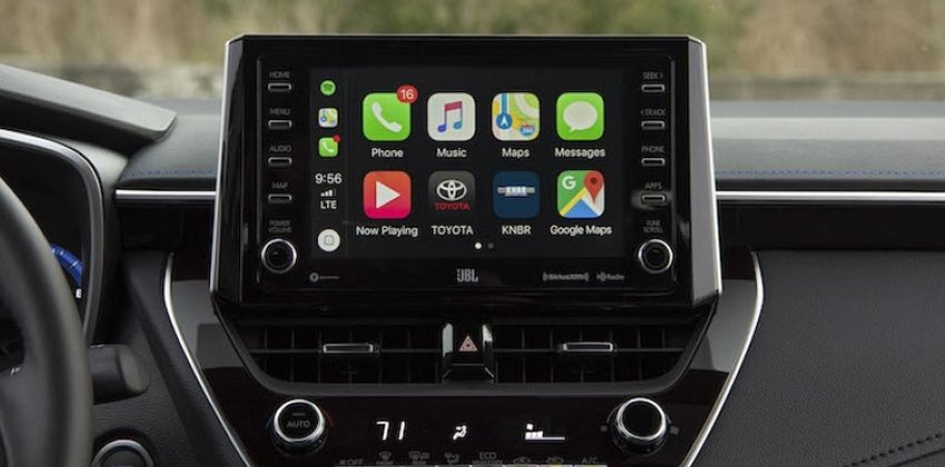 Apple CarPlay