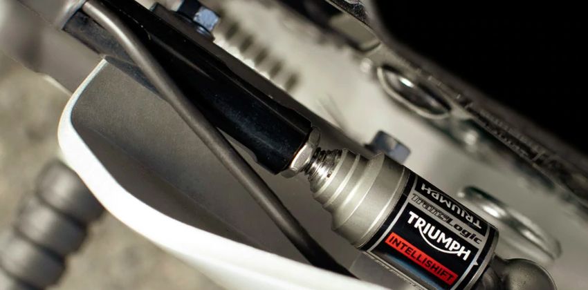 2020 Triumph Street Triple 765RS soecs