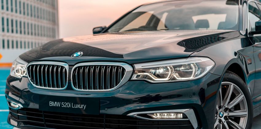 BMW 5 Series sedan front