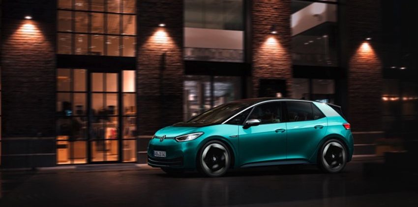 Volkswagen ID.3 side