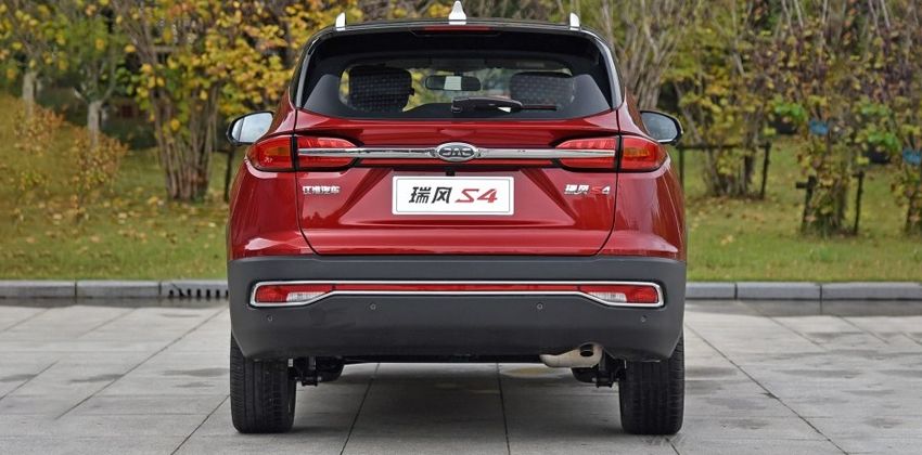 JAC S4 rear