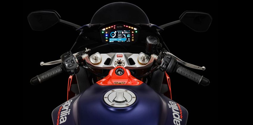 new Aprilia RS660 dispaly