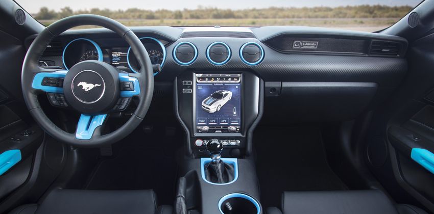Mustang Lithium interior