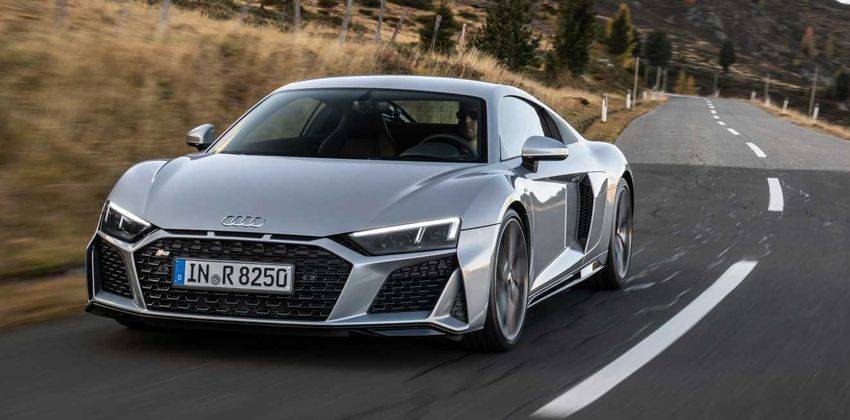 Audi brings back R8 rear-wheel-drive for 2020 base model