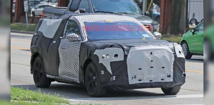 Mustang Crossover front