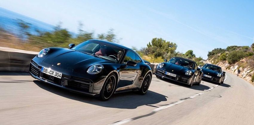 992 Porsche 911 Turbo and Turbo S