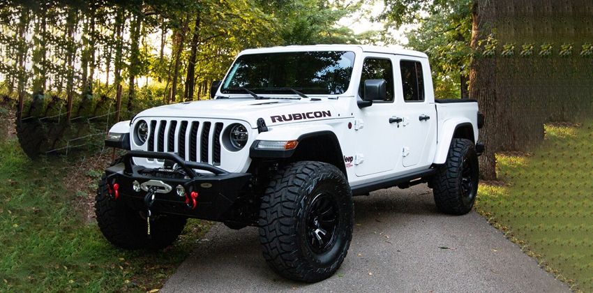 Jeep Gladiator front